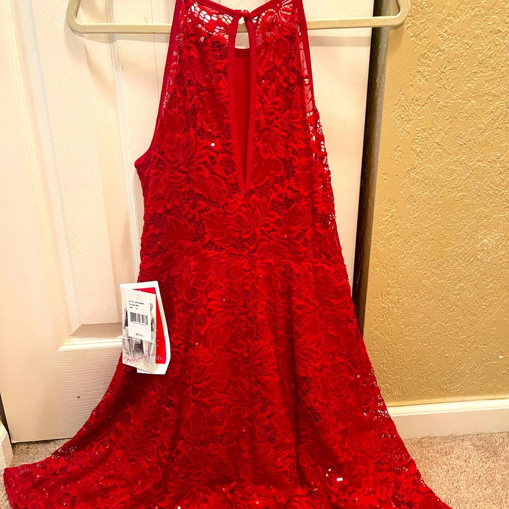 Sparkly NWT Red dress🔥🔥🔥🌟🌟💥